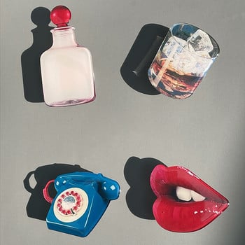 Glossy Art Retro Red Lips Acrylic Grip Tok Phone Holder Finger Ring Holder Сгъваема дръжка Griptok Socket Holder