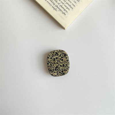 Luxusný lesklý držiak na mobil z prírodného mramoru s rozšíriteľnou rukoväťou Grip Tok, držiak na mobilný telefón s prsteňom, skladacia zásuvka, držiak Griptok