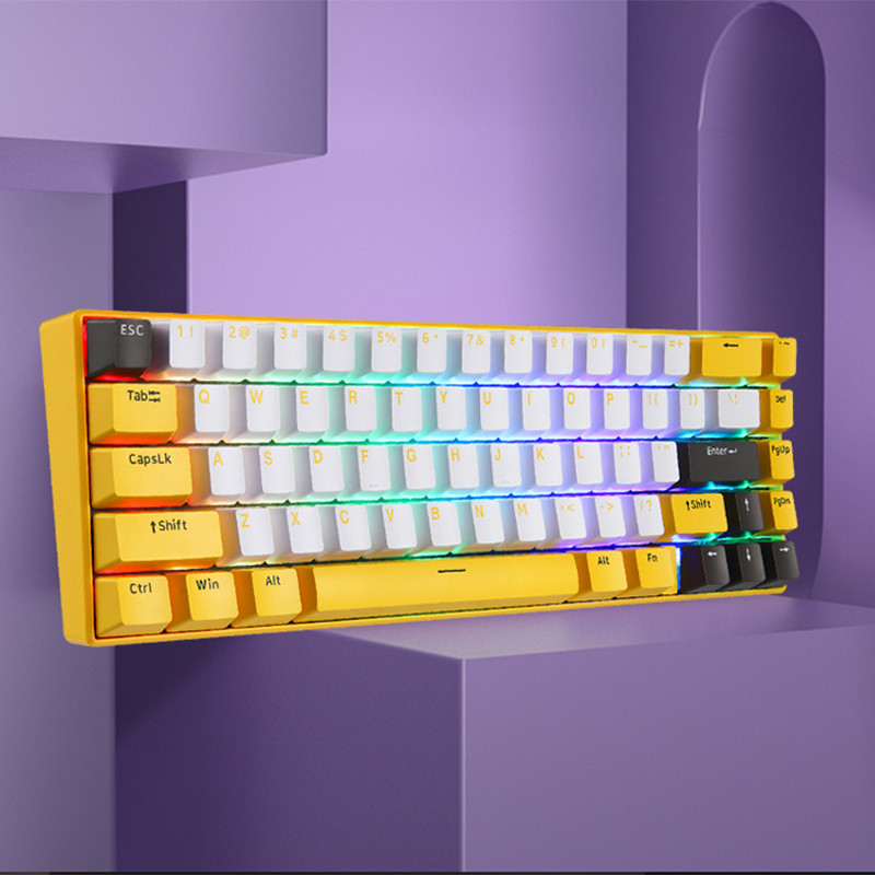 Motospeed BK67 dviejų režimų mechaninė klaviatūra 67 klavišų RGB Bluetooth 5.0 belaidis / laidinis raudonas mėlynas jungiklis, skirtas nešiojamam kompiuteriui Win / Mac / iPad