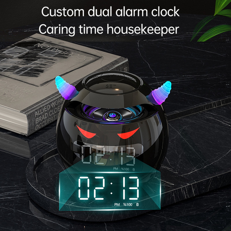 2022 Najnoviji Little Devil Plavi zub Zvučnik Sat Budilica Audio Mini subwoofer može se umetnuti u 32GB TF karticu Music Player