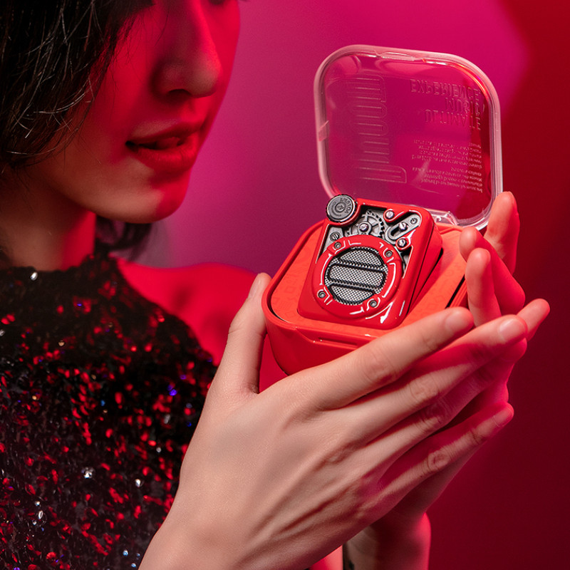 „Divoom“ belaidis „Bluetooth“ garsiakalbis Mini nešiojamasis / kišeninis radijas / kištukinė kortelė MP3 / AI išmanusis asistentas