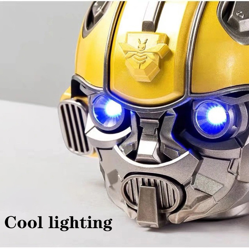Difuzor Bluetooth fără fir Transformers Bumblebee Subwoofer stereo LED Lumină intermitentă Suport card TF Redare în mod multiplu MP3