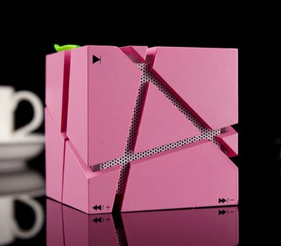 Radio zemfrekvences skaļrunis Bluetooth skaļrunis skaņas karte Soundbox Pārnēsājams HIFI LED Cube Stereo Mini Super SoundBox Atbalsta FM TF kartes