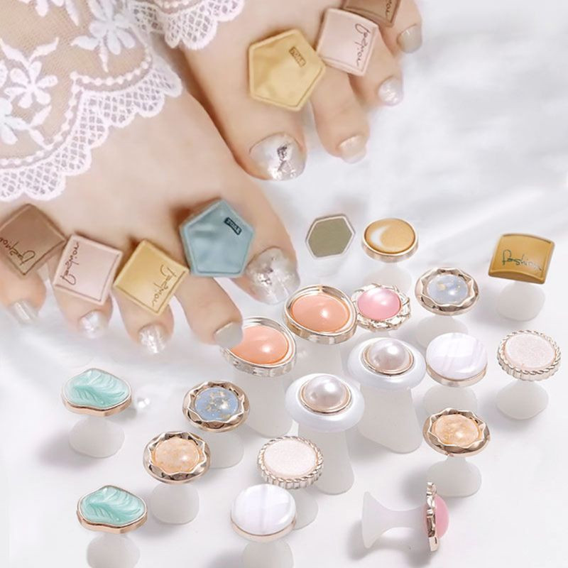 Set od 8 komada silikonskog separatora za nožne prste, korektor za Hallux Valgus u obliku slatkog cvijeta i životinje