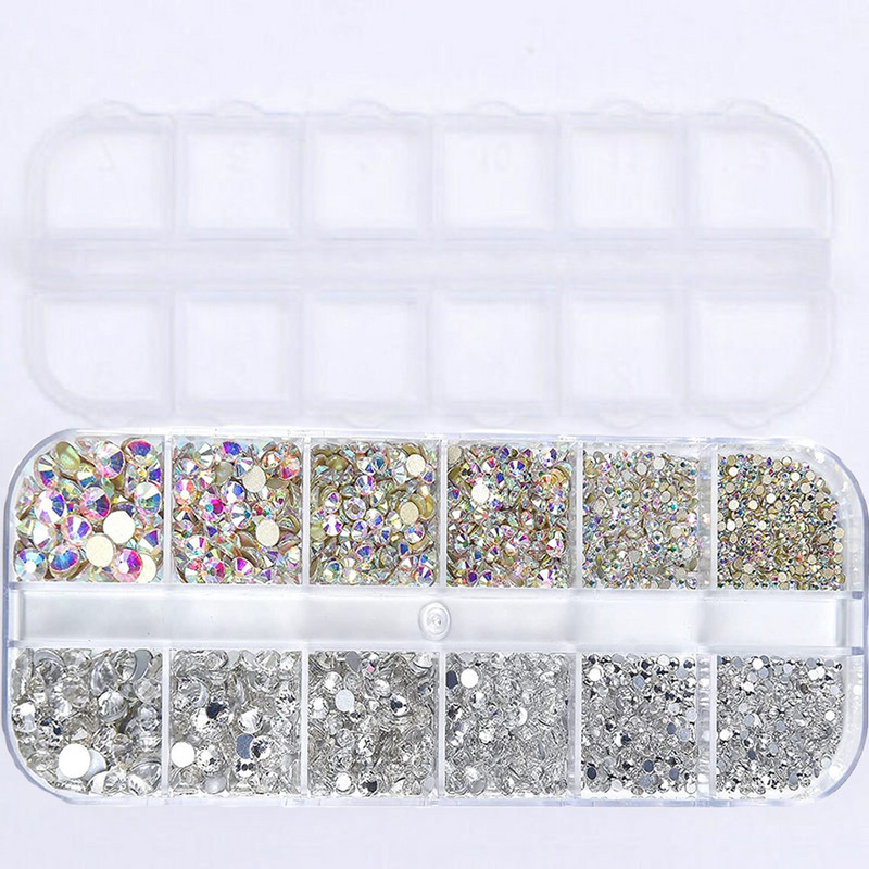Nail Art Rhinestones Kit 2400 бр. Nail Gems Ab Flatback Rhinestones Gems Stones с органайзер за съхранение за дизайн Светъл празник