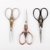 1db Retro Scissors Professzionális köröm lábujj kérges trimmer kézimunka hímző rozsdamentes acél szabó olló manikűr eszköz