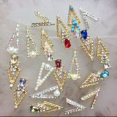 10 komada Drevna metalna legura za nokte-7*18mm 3D V oblik Jewley sa cirkonima i kamenčićima Šarm vrhovi za nokte DIY ukrasi za manikuru &*&