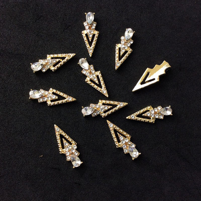 10 komada Drevna metalna legura za nokte-7*18mm 3D V oblik Jewley sa cirkonima i kamenčićima Šarm vrhovi za nokte DIY ukrasi za manikuru &*&