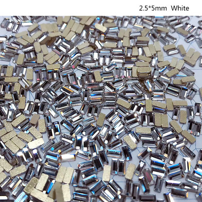 50 komada sjajnih kristala 3D Nail Art ukrasi od vještačkih dijamanata Oblik ravnog stakla, dijamantni dizajn nakita Dodaci za manikuru