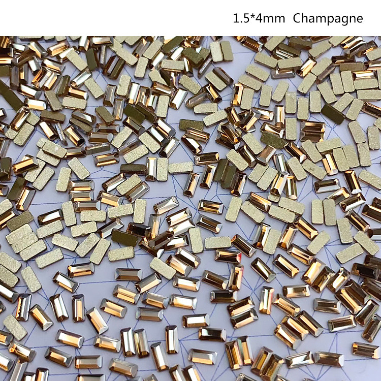 50 komada sjajnih kristala 3D Nail Art ukrasi od vještačkih dijamanata Oblik ravnog stakla, dijamantni dizajn nakita Dodaci za manikuru