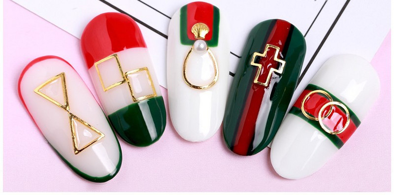 Tähekuu Õõnes kullast ja hõbedast küünekunst metallist kest 3D küünekaunistus naastud Rhinestones küünekunsti disaini võlusid kivi 1 kott