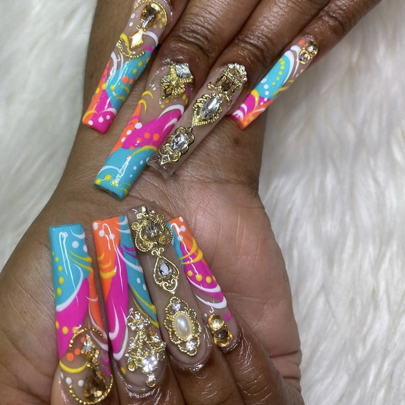 50PCS/Lot Metalni cirkon privjesci za nokte Elegantni oblici Ukrasi od vještačkih kamenčića sa zlatnom legurom Mix Stilovi Kristali Dragulji Nabavka za nokte