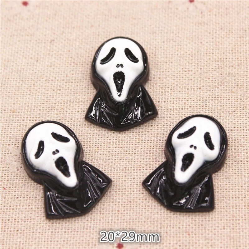 10db Gyanta Halloween Nails Art Dekoráció Scream Ghost Flatback Nail Charm DIY kézműves kiegészítő