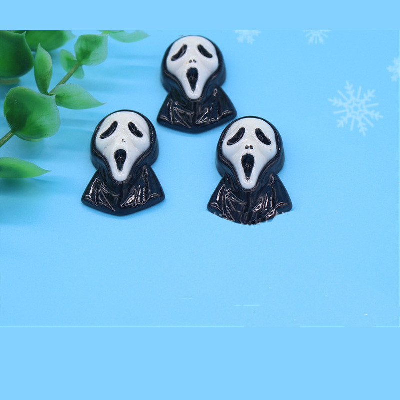 10db Gyanta Halloween Nails Art Dekoráció Scream Ghost Flatback Nail Charm DIY kézműves kiegészítő