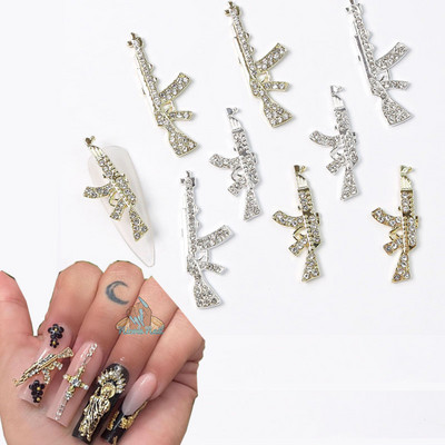 10 vnt Deimantiniai ginklai Nail Art Kalnų krištolas 3D Metalo lydinio Punk dizainas Nagai Papuošalai Pakabukai Salono patarimai Manikiūro apdaila