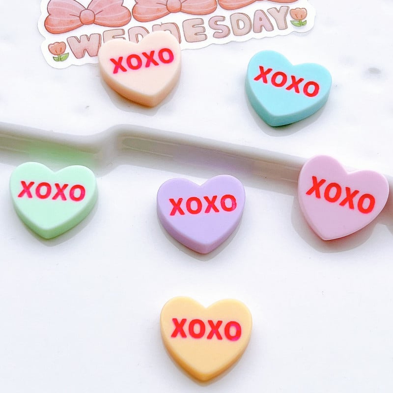 14db Sweet Heart körömdísz varatok vegyes színű gyanta betű barack szív ékszerek barkácsolás lapos hátú manikűr dekorációk