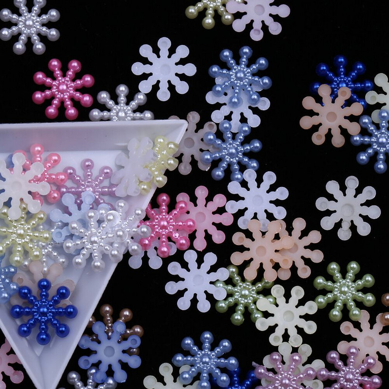 55 komada Pearl Snowflake Nail Charms Mješoviti šareni Snježni nokti Pahuljice Božićni ukrasi DIY Nail Art dodaci