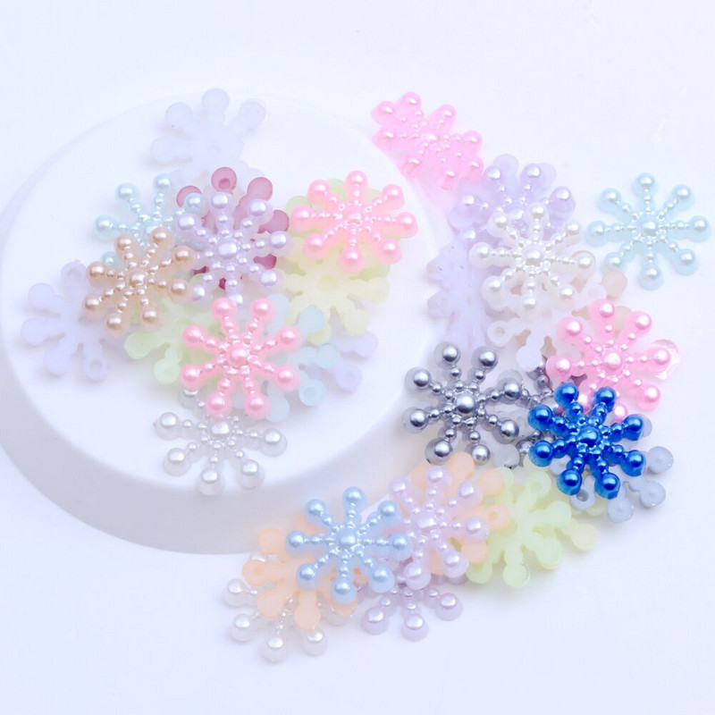 55 komada Pearl Snowflake Nail Charms Mješoviti šareni Snježni nokti Pahuljice Božićni ukrasi DIY Nail Art dodaci