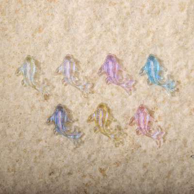 100 buc. Brelocuri pentru unghii cu pește Koi clar sclipici 3D acrilic pentru decorațiuni pentru unghii Accesorii drăguțe pentru decorațiuni pentru manichiură Strass