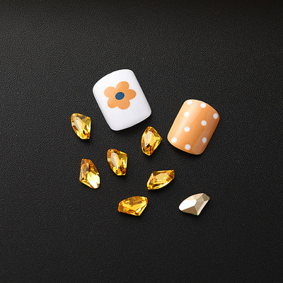 20 DB 6x10mm hegyes aljú K9 üveg fejsze alakú köröm strassz kristály drágakövek kő 3D körömdíszítés ékszer kiegészítők