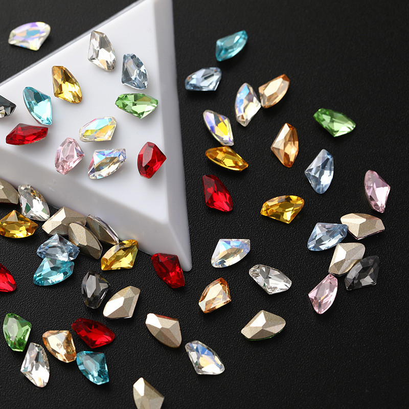 20 DB 6x10mm hegyes aljú K9 üveg fejsze alakú köröm strassz kristály drágakövek kő 3D körömdíszítés ékszer kiegészítők
