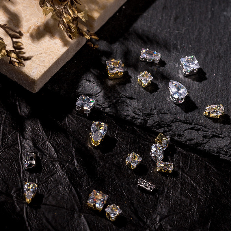 20 komada luksuznih dijamanata s kandžama privjesci za nokte s dijamantima za ukrašavanje noktiju Zlato Srebro Ravni nakit Dragulji Pribor za manikuru
