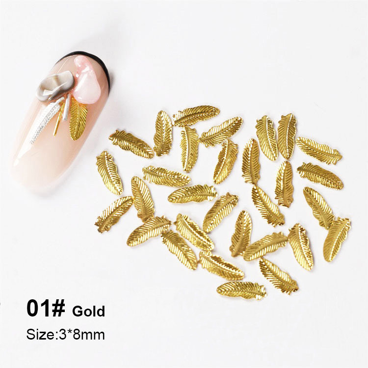 100db/tétel 3D Feather Ötvözet Nail Art Retro Arany Ezüst Köröm Szegecsek Csapok Manikűr Köröm Kiegészítők Köröm Dekoráció Köröm Varázslatok
