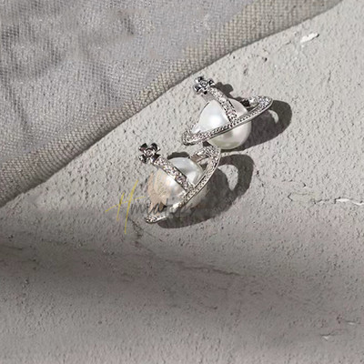 5 tk metallist 3D küünekunst Südamevõlusid Rhinestones Planeedi risti kujuga disain akrüül-geelküüntele Maniküüri tarvikud