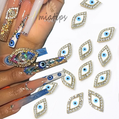 5 tk metallist 3D küünekunst Südamevõlusid Rhinestones Planeedi risti kujuga disain akrüül-geelküüntele Maniküüri tarvikud