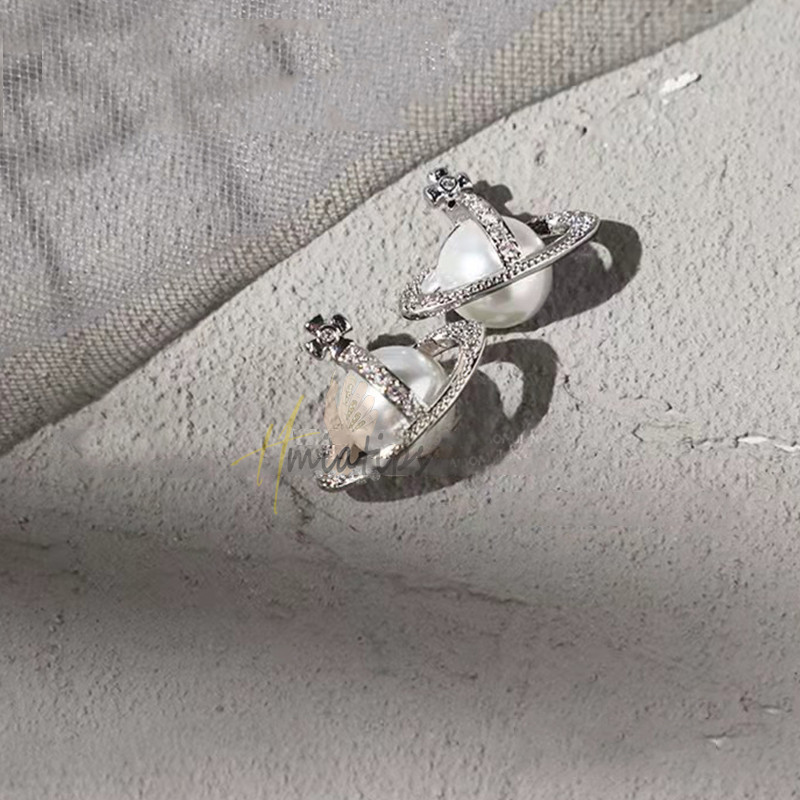 5 tk metallist 3D küünekunst Südamevõlusid Rhinestones Planeedi risti kujuga disain akrüül-geelküüntele Maniküüri tarvikud