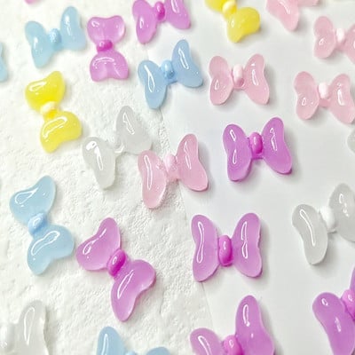 50 db Nyalóka alakú varázslatok akril körmökhöz Gyanta Nail Art Multi-Design Dekorációs szegecsek Ékszer Manikűr Nail Art Drágakövek 2022