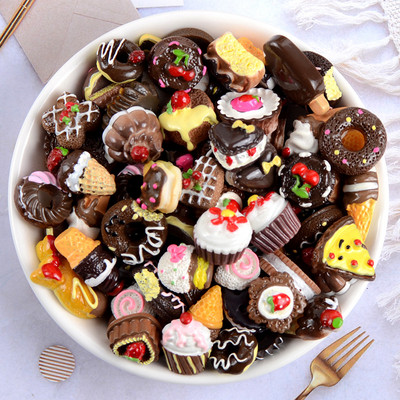 Kawaii 20db Nail Charms Kawaii Pink Cartoon Donut Ice Cream Bear/Candy/Nallipop kevert gyanta akril barkácsolás körömdíszítéshez