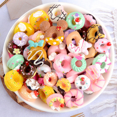 Kawaii 20db Nail Charms Kawaii Pink Cartoon Donut Ice Cream Bear/Candy/Nallipop kevert gyanta akril barkácsolás körömdíszítéshez