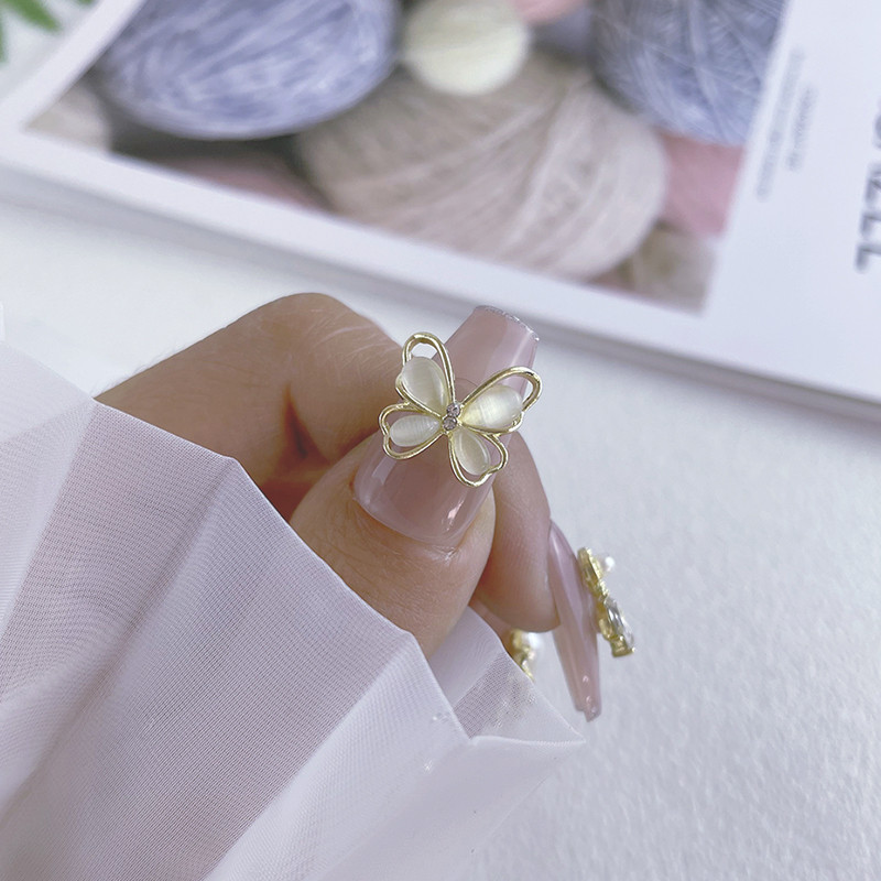 50 komada 3D mješovitih stilskih luksuznih privjesaka za nokte (mašna u obliku srca) Privjesak Nakit za nokte od legure Zlatni/srebrni metalni dodaci za manikuru &*