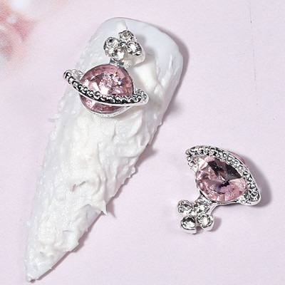 3D Alloy Planet Cross Nail Art Chamrs 10db/tétel Színes Saturn Designs Strasszok Gyémánt Dekorációk Ékszerek Köröm Kiegészítők