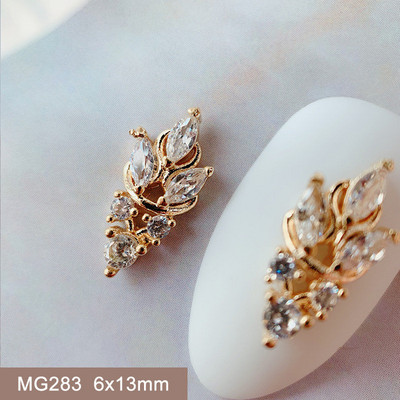 10 komada Love Flower Leptir mašna Legura Nail Art Cirkon Pearl Crystal Metal Manikura Nokti Accesorios Supplies Decorations Charms