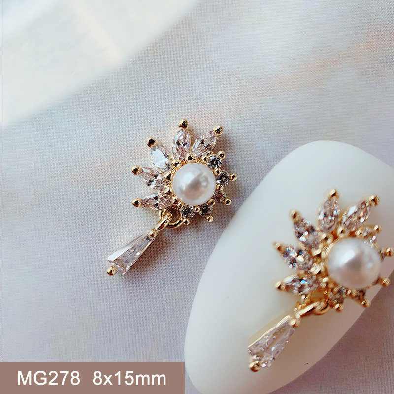 10 komada Love Flower Leptir mašna Legura Nail Art Cirkon Pearl Crystal Metal Manikura Nokti Accesorios Supplies Decorations Charms