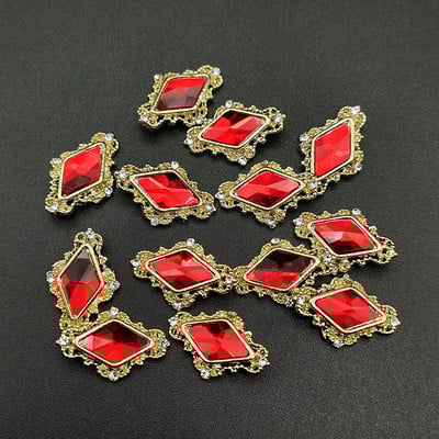 1 kutija Nail Art Rhinestones Kristalno staklo Drago kamenje 3D legura Srce Nail Decoration Mix Charms Nail Diamonds DIY za pribor za nokte