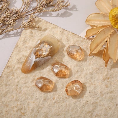 50/100db Aurora Meteorit Gyanta Nail Art Charm 3D K9 Glass Ice Transparent Crystal Gem Laser Meteorite Körömékszer Kiegészítők