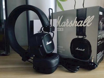 Major IV Bluetooth slušalice, bežične s odvojivim kabelom, 3,5 mm sportske slušalice, podrška za bežično punjenje, za igrače sa slušalicama