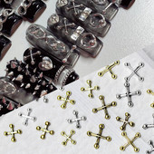 50 db Cross Nail Charms Strasszos Punk Gothic Design Luxus Nail Art kellékek 3D Charm DIY Tips Manikűr Dekoráció