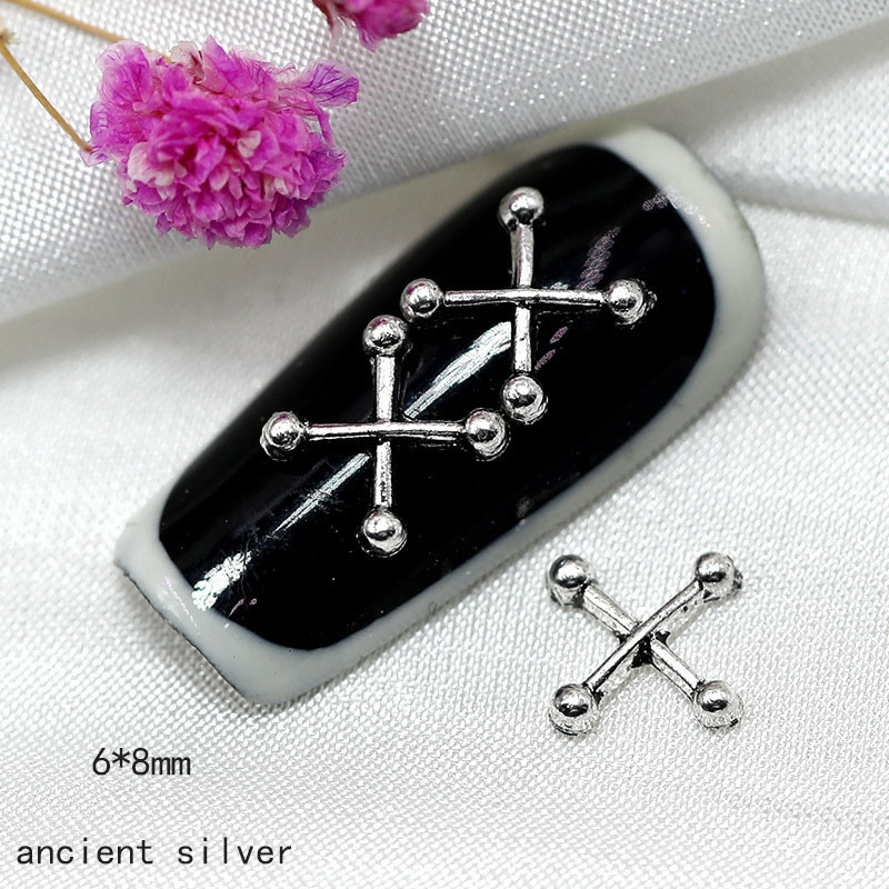 50 db Cross Nail Charms Strasszos Punk Gothic Design Luxus Nail Art kellékek 3D Charm DIY Tips Manikűr Dekoráció