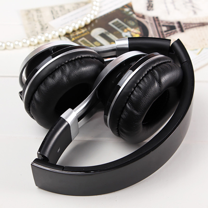 Juhtmega kõrvaklapid reguleeritavad 3,5 mm kokkupandavad stereopeakomplektid Värvilised peapaelaga heliheli kõrvaklapid mikrofoniga arvuti mobiiltelefoni jaoks