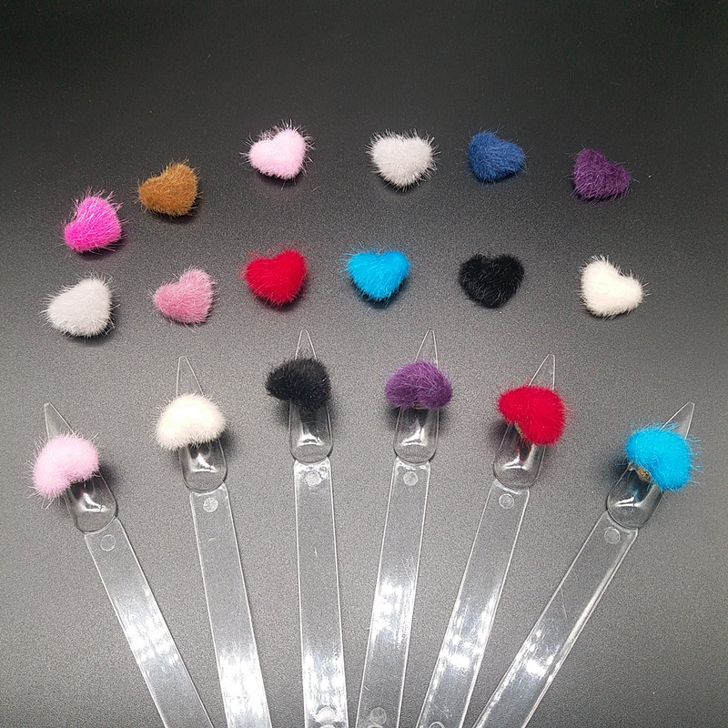5 vnt. Heart Pom Pom 3D Nail Charms 2021 Summer New Magnetic Nail Pom Kit Accent Nail Magnetic Pom Puffy Pom Charms Nail Art