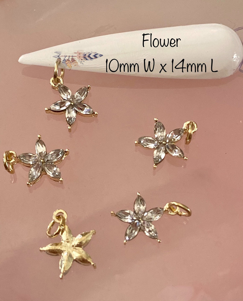 10 DB 3D körömbűvek Lógó Kereszt szív hold köröm ékszerek 3D körömbűvek Nail Art Dekorációs körömpiercing medálokhoz