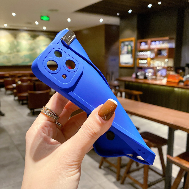 Каишка за китка Лента за ръка Мек силиконов калъф за iphone 14 13 12 11 Pro XS Max XR X 8 7 Plus SE 2020 Coque Защитен капак на камерата