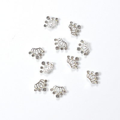 10 tk 3D šikk sulamist kivikivid kroon-hõbedane küünte kaunistuse ots Sädelevad küünepuurid kleebised, liim küüntele. Kuum müük