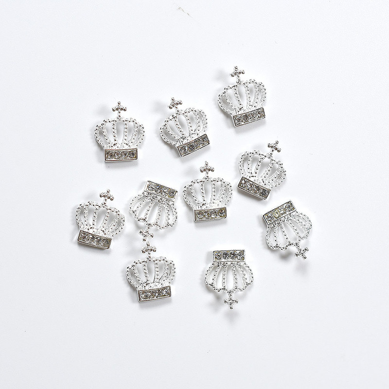 10 tk 3D šikk sulamist kivikivid kroon-hõbedane küünte kaunistuse ots Sädelevad küünepuurid kleebised, liim küüntele. Kuum müük