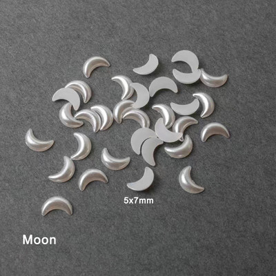 Resin Heart Moon körömdíszítés lapos hátú gyöngyházfényű fehér vegyes méretű 3D manikűr kiegészítők 100/200db