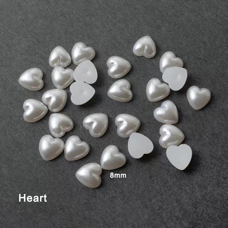Resin Heart Moon körömdíszítés lapos hátú gyöngyházfényű fehér vegyes méretű 3D manikűr kiegészítők 100/200db
